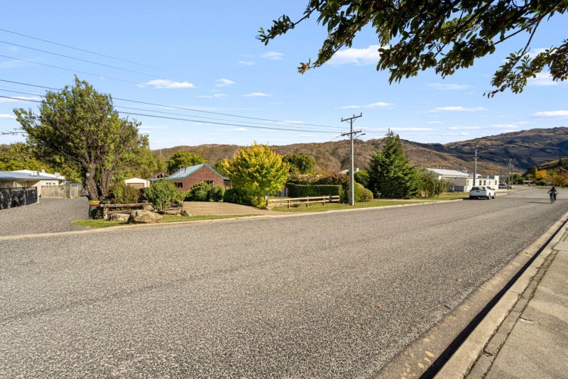 5 Newcastle Street, Clyde, Clyde - Carousel 36