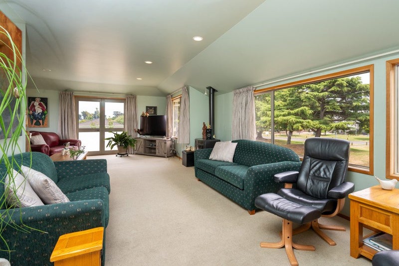 15A Menin Road, Onekawa, Napier, Hawke's Bay - Carousel 2