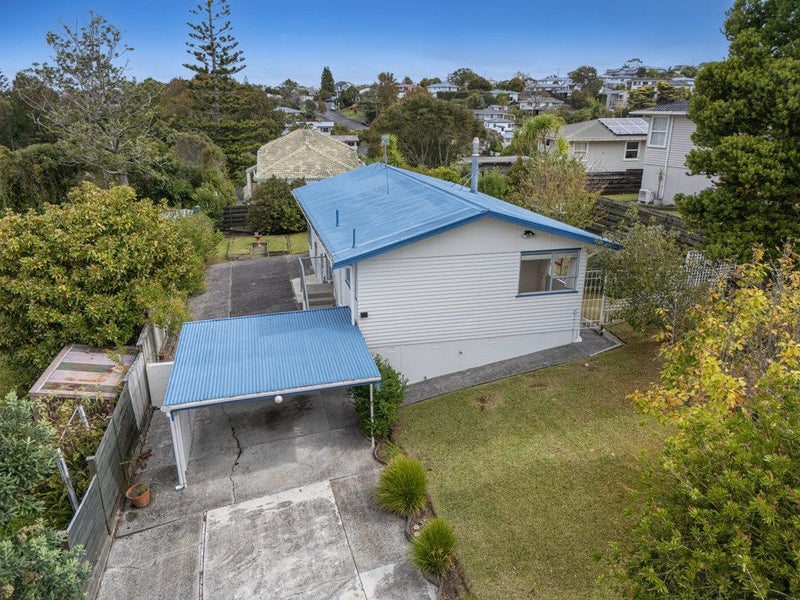 36 Tonkin Drive, Sunnynook, Auckland - Carousel 20
