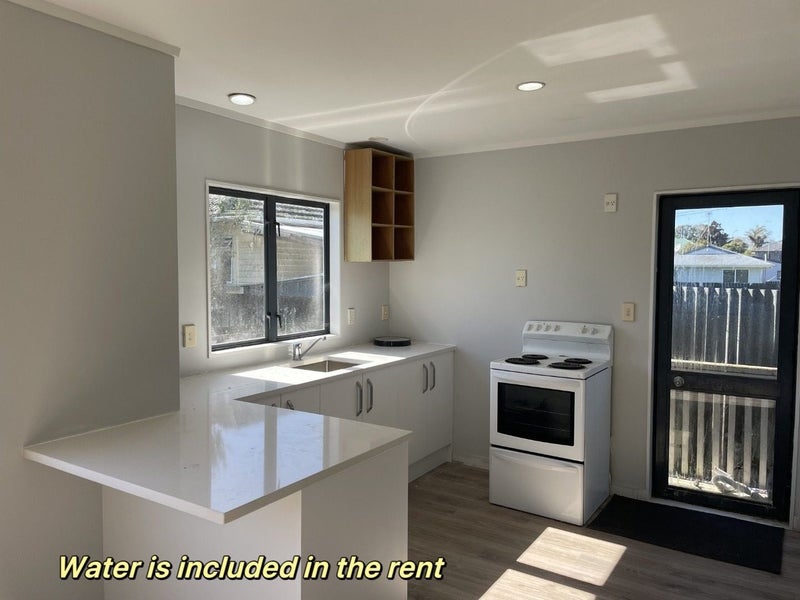 14 Tennessee Avenue, Mangere East, Auckland - Carousel 1