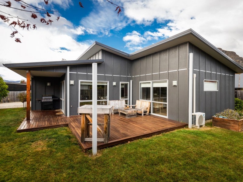6 Amber Close, Arthurs Point, Queenstown - Carousel 2
