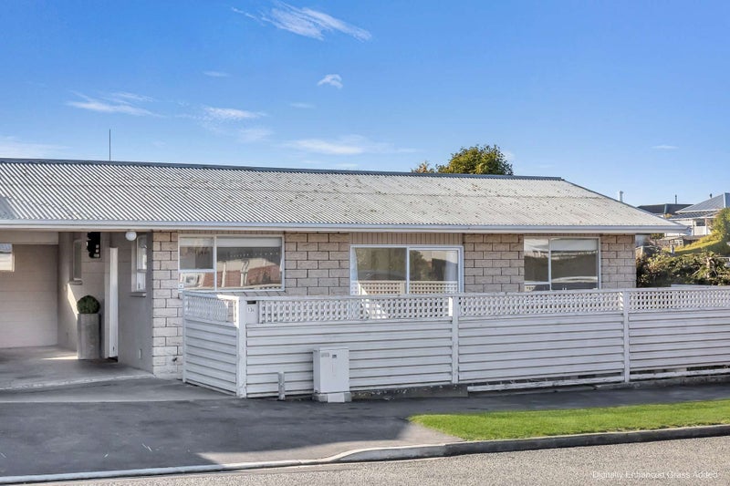 2/13 Avenue Road, West End, Timaru - Carousel 1