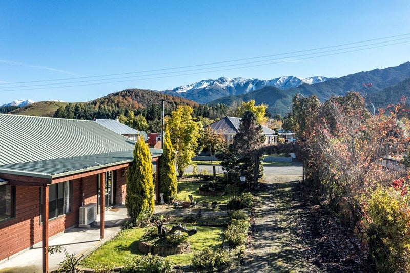 9 Dorset Street, Hanmer Springs, Hanmer Springs - Carousel 2