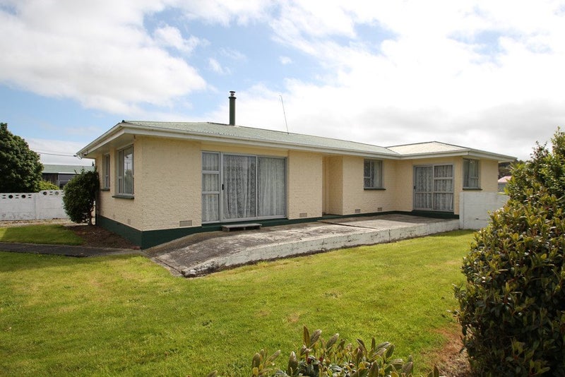 79 Oakland Street, Mataura, Mataura - Carousel 1