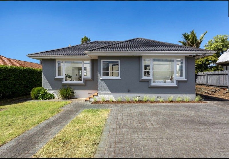 298 Sandringham Road, Sandringham, Auckland - Carousel 1