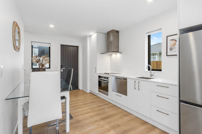 2/191 England Street, Linwood, Christchurch - Carousel 2