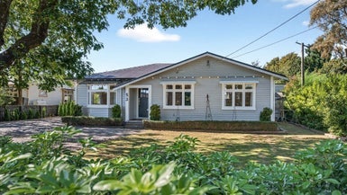 53 Park Road, Carterton - Carousel 1