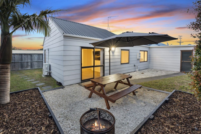 2/52 Tironui Road, Takanini - Carousel 2