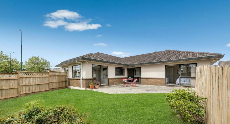 55 Armoy Drive, East Tamaki, Auckland - Carousel 2