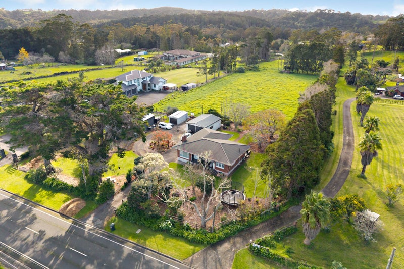 472 Paremoremo Road, Paremoremo, Auckland - Carousel 1