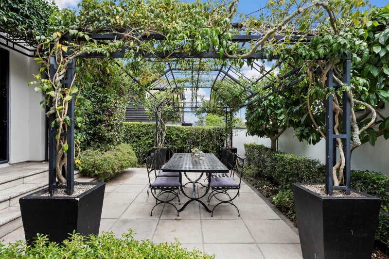 1/7 Rarangi Road, St Heliers, Auckland - Carousel 2