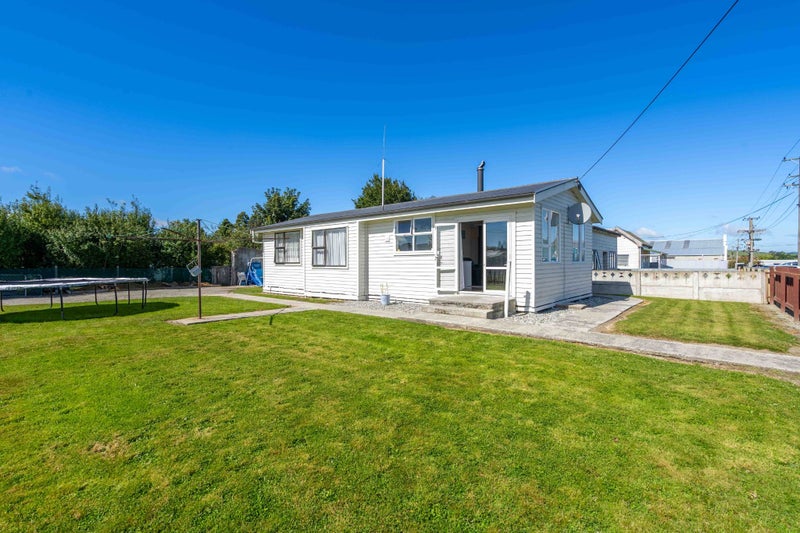 19 Huron Street, East Gore, Gore - Carousel 1