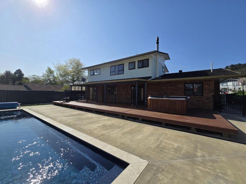 28 Grant Road, Whataupoko, Gisborne - Carousel 11