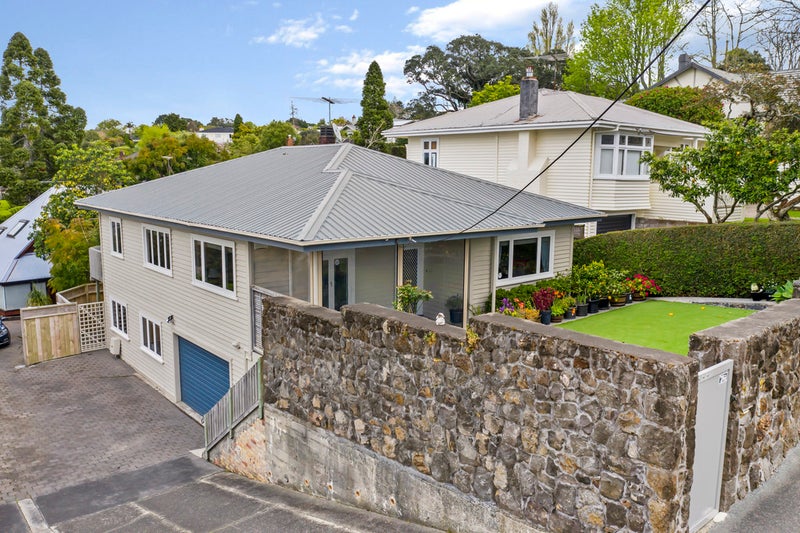 52 Empire Road, Epsom, Auckland - Carousel 1