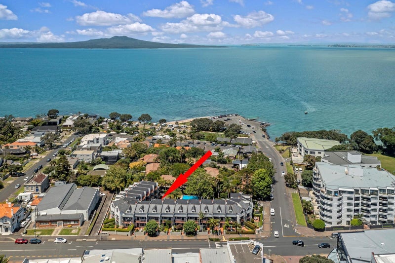9/177 Hurstmere Road, Takapuna, North Shore City, Auckland - Carousel 1