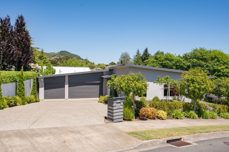 36 Angelus Avenue, Richmond, Richmond - Carousel 33