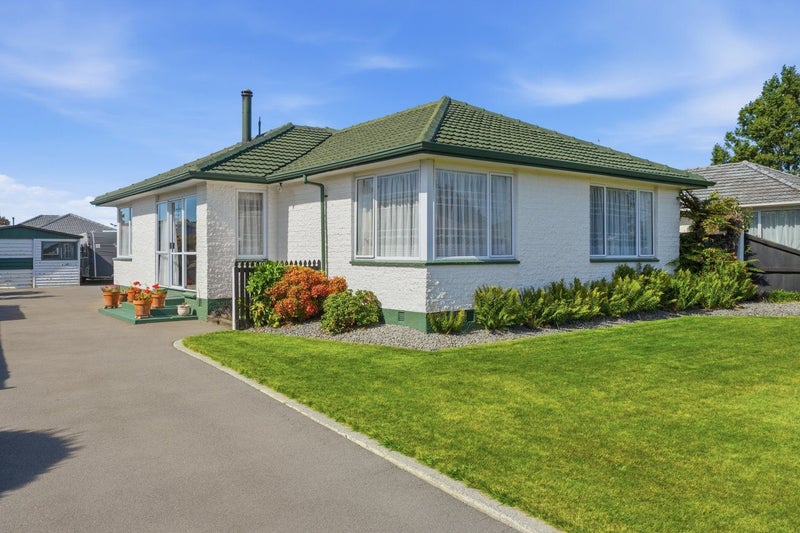 37 Dunstan Crescent, Hornby, Christchurch - Carousel 1