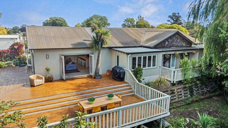 20 Locarno Street, Opawa, Christchurch - Carousel 2