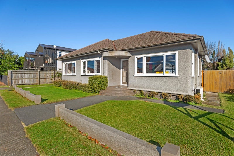 444 Palmerston Road, Gisborne, Gisborne - Carousel 1