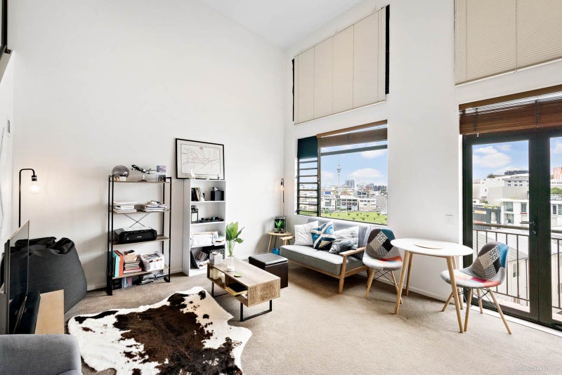 3J/5 Charlotte Street, Eden Terrace, Auckland - Carousel 2