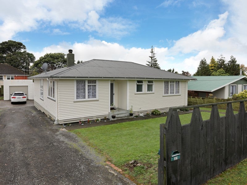 32 Mill Street, Marton - Carousel 18