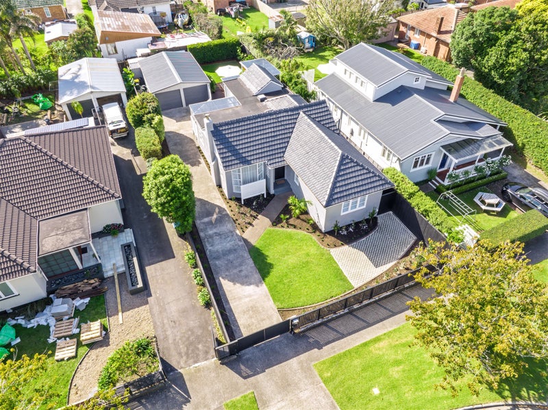 Property Valuation for 24 Vancouver Avenue, Sandringham, Auckland