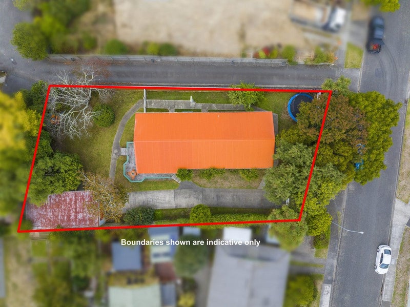 2 Millvale Street, Waikanae, Waikanae - Carousel 26