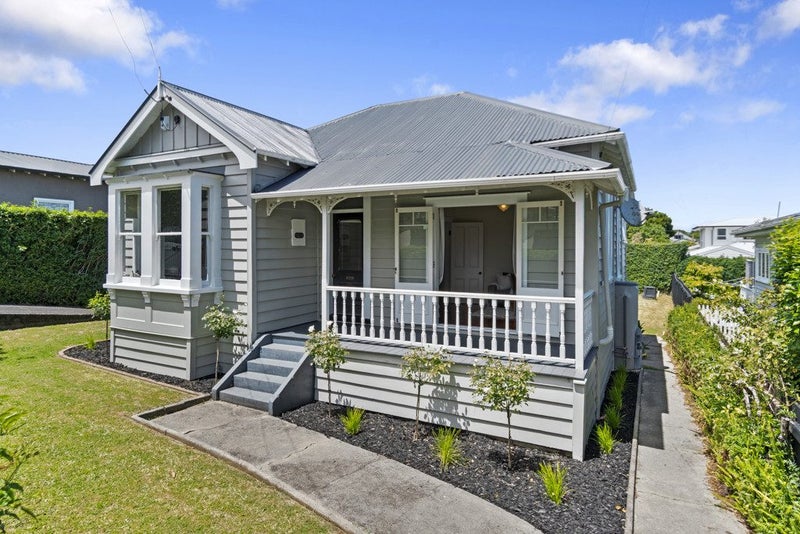 47 Kings Road, Mount Roskill, Auckland - Carousel 1