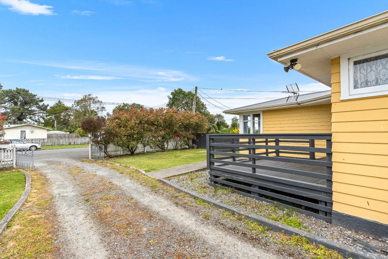 11 River Road, Masterton - Carousel 19