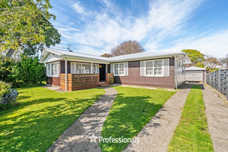 21 Rosebank Avenue, Avalon, Lower Hutt - Carousel 1