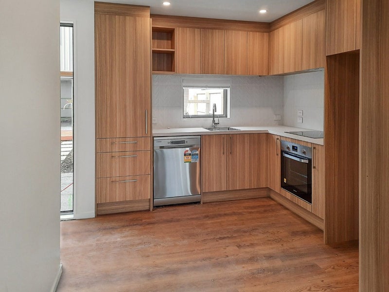 14/101 Mackworth Street, Woolston, Christchurch - Carousel 1