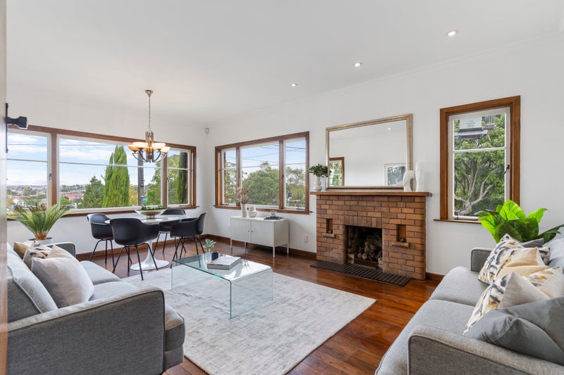 69 Owairaka Avenue, Mount Albert, Auckland - Carousel 2