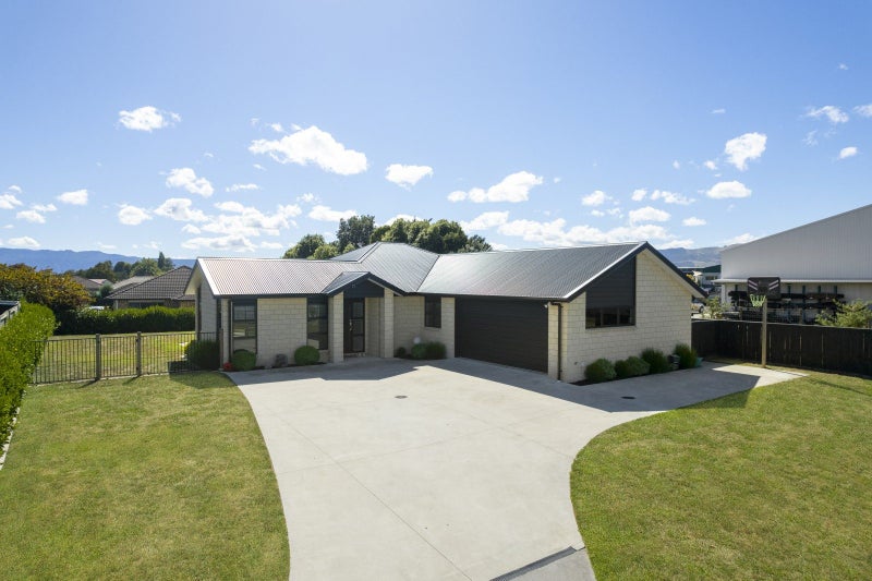 37 Earl Road, Matamata, Matamata - Carousel 1