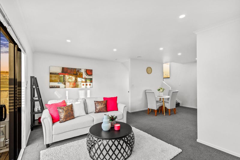 10/172 Mcleod Road, Te Atatu South, Auckland - Carousel 2