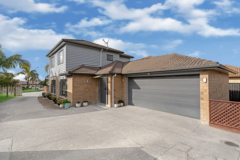 9 Riverglade Parkway, Te Atatu South, Auckland - Carousel 2