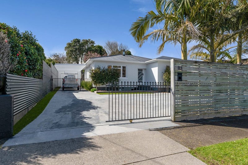 113 Govett Avenue, Frankleigh Park, New Plymouth - Carousel 25
