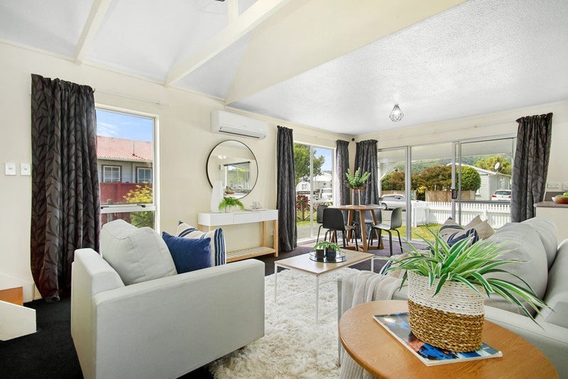 1/27 Awamutu Grove, Waiwhetu, Lower Hutt - Carousel 1