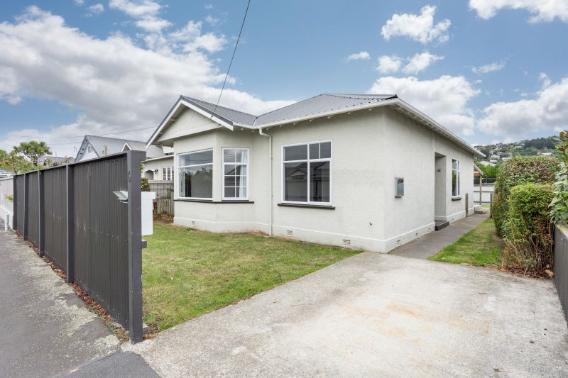 6 West Avenue, Saint Clair, Dunedin - Carousel 21