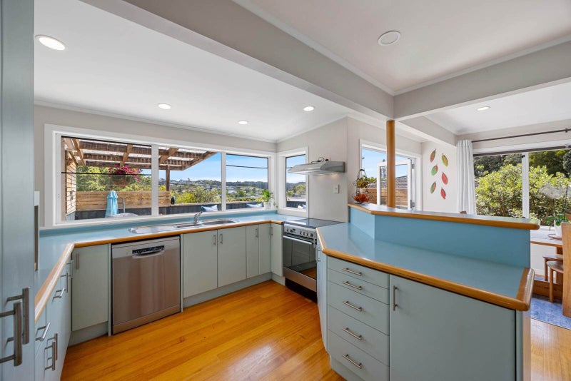 1/516 Hibiscus Coast Highway, Hatfields Beach, Orewa - Carousel 2