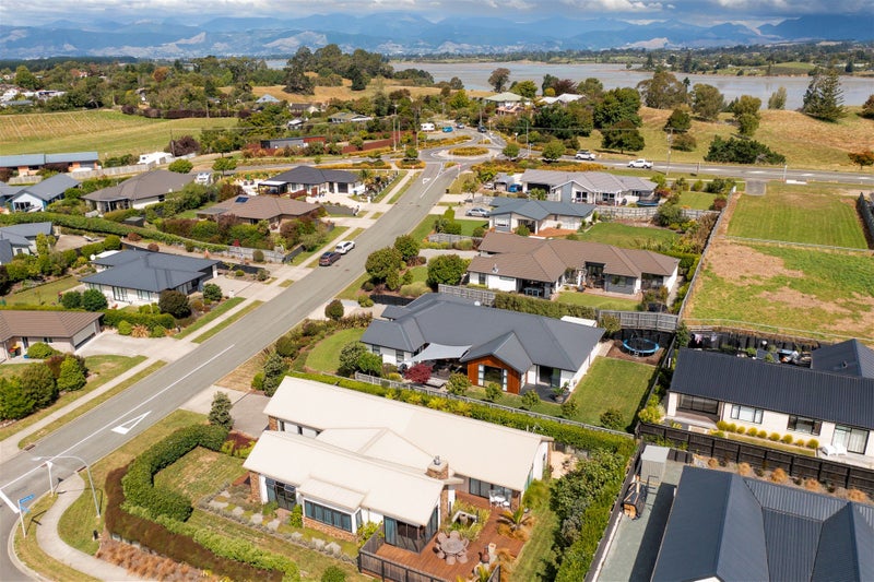7 Catherine Road, Mapua - Carousel 17