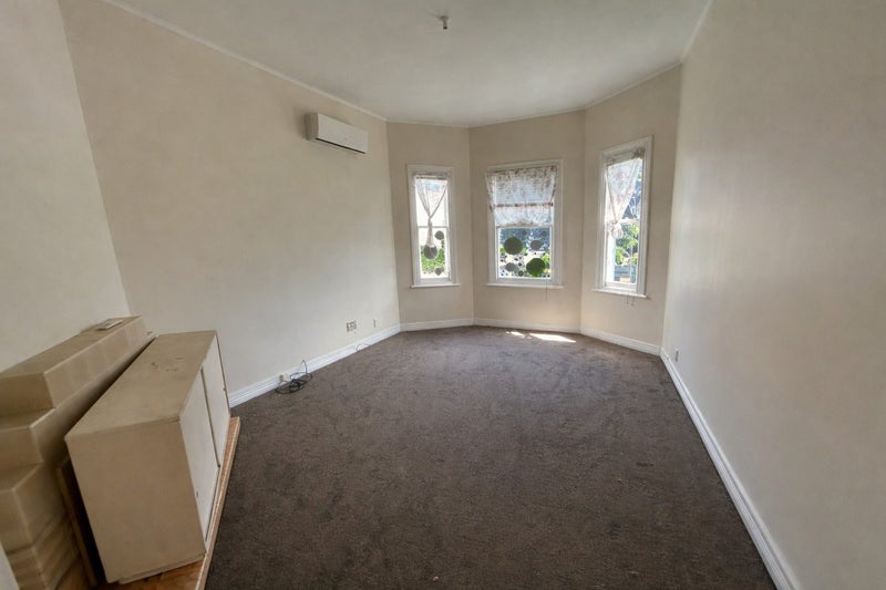 15 Kingsland Avenue, Kingsland, Auckland - Carousel 2