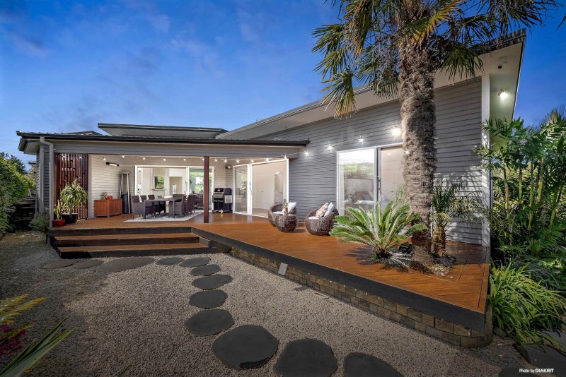 56 Walters Road, Mount Wellington, Auckland - Carousel 1