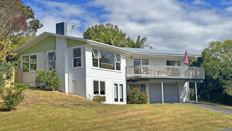 65 Roseberry Avenue, Birkenhead, Auckland - Carousel 1