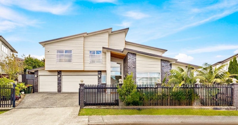 75 San Valentino Drive, Henderson, Auckland - Carousel 1