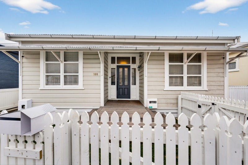 188 Wellesley Road, Napier South, Napier - Carousel 22