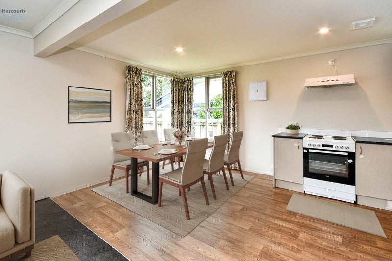 15 Racecourse Road, Waiuku, Waiuku - Carousel 11