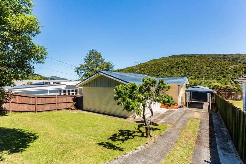 112 Coast Road, Wainuiomata, Lower Hutt - Carousel 22