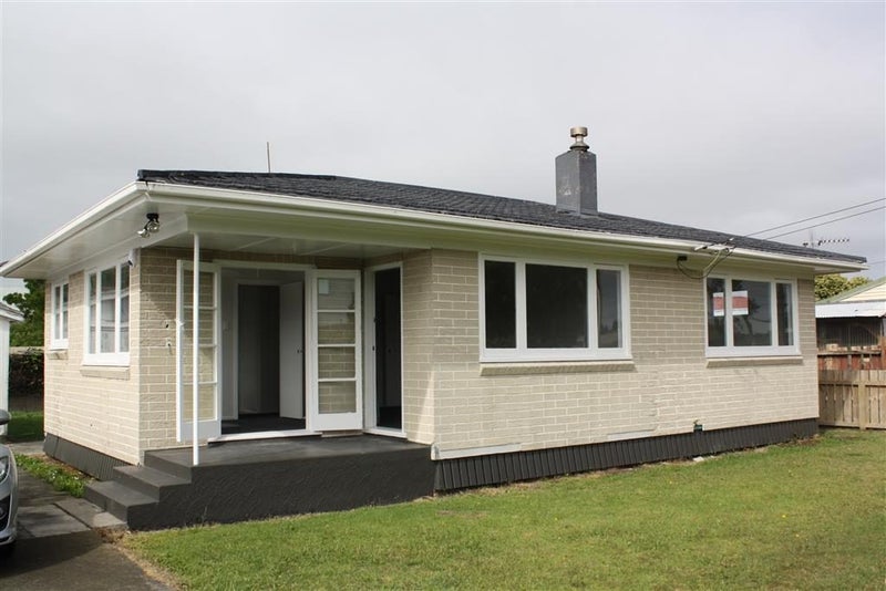 2 Vine Street, Mangere East, Auckland - Carousel 1