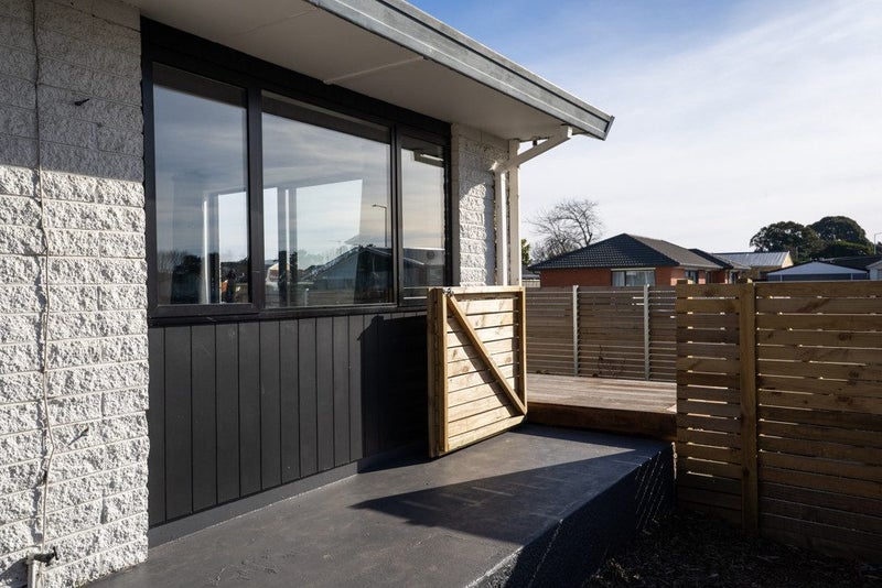 1/142 Hay Street, Bromley, Christchurch - Carousel 27