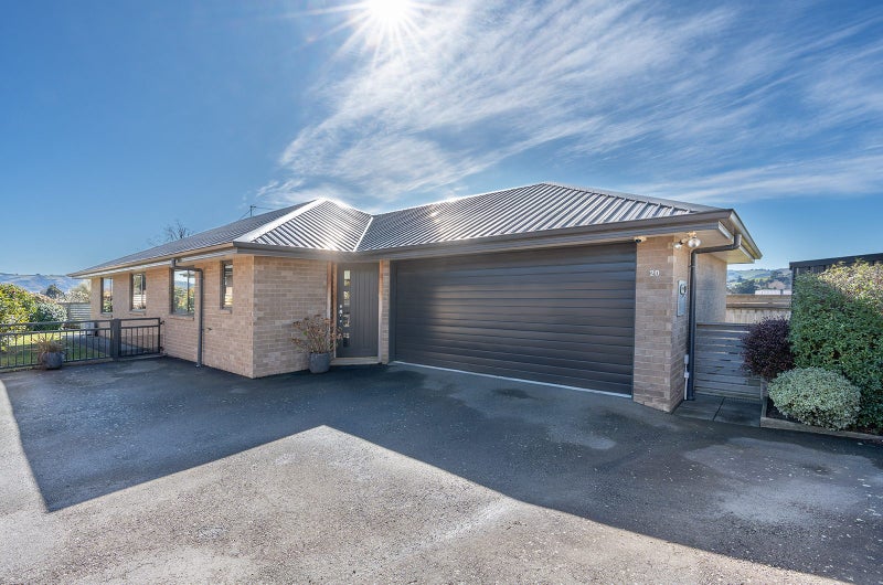 20 Elizabeth Avenue, East Taieri, Mosgiel - Carousel 25
